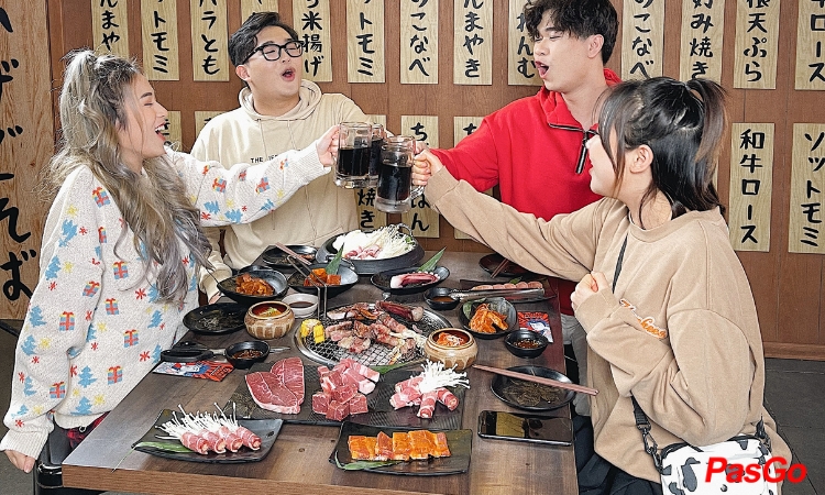 Suất Buffet Nướng Lẩu Neko T2->T6: Giá 369K, T7 - CN: Giá 389K