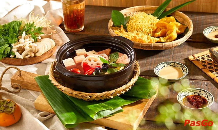 Suất Buffet Tối Ngày Chay & Lễ Tết, Giá 379K - Chay Garden Vegetarian Thảo Điền