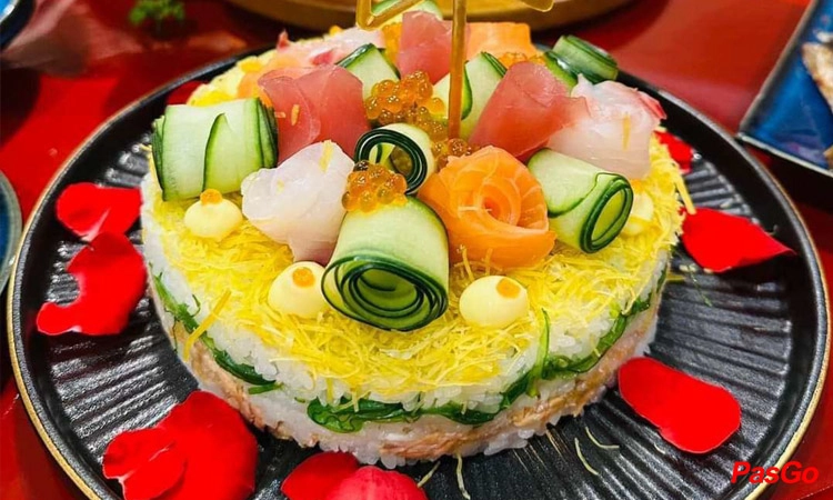 Ưu Đãi Sinh Nhật, Okita - Hoàng Đạo Thúy1