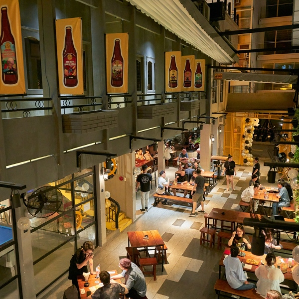 Steersman Brewery Taproom - Gọi món Á - Âu + Bia thủ công