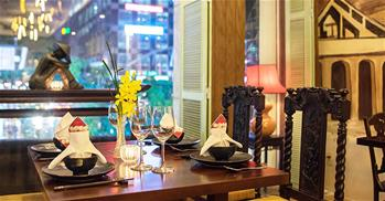 Nhà hàng Time Bistro – Nơi lưu giữ thời gian đã mất [HCM]