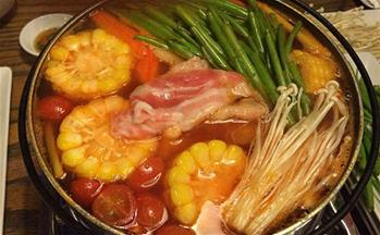 YummyQ – Lẩu, xiên nướng Nhật Bản nức tiếng Sài Gòn