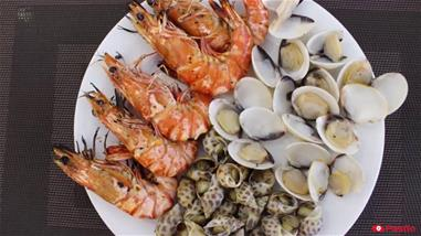 Buffet Sen Việt Minh Khai - Buffet Trên Mây Độ Cao 70m