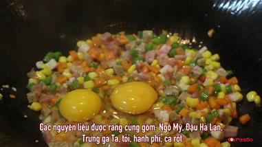 Cơm rang Chen - Món ăn huyền thoại ở nhà hàng Chen by Namchen